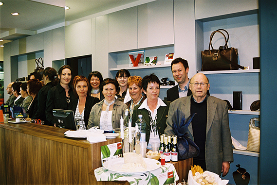 Gruppenfoto Schuh Vögel Eröffnung 2007